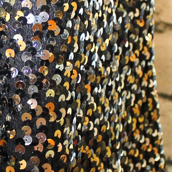 😲 Wowza! Turn heads in this vintage lined acrylic top w/sequins - Picture 6 of 6